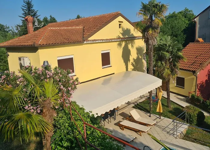 Villa Ella - Traditional Mediterranean Stone House Opatija