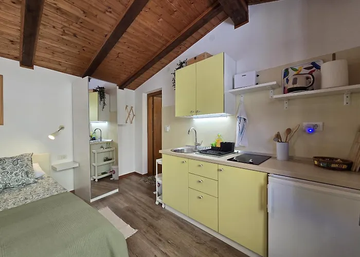 Apartments & Rooms Chiara Rovinj