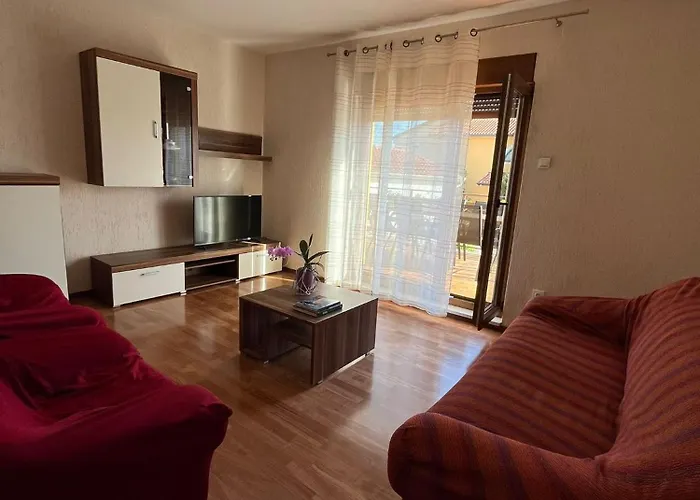 Lovric House With Apartment Umag