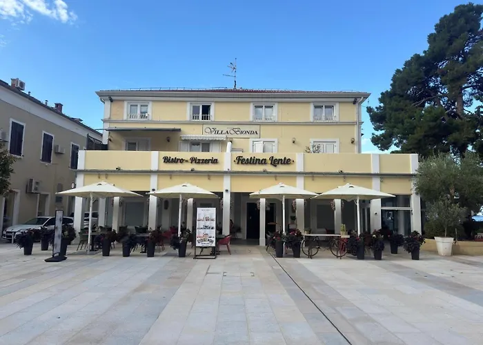 Villa Bionda Beachfront Apartments, Old Town Novigrad Novigrad Istria che accetta animali