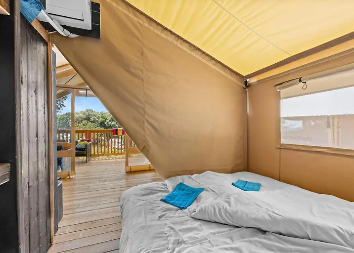 Easyatent Camping Porto Sole Orsera Con una pista da Golf