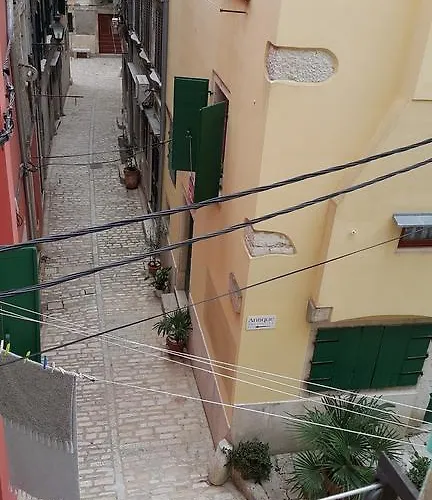 Pet friendly Old Town Rovinj City Center
