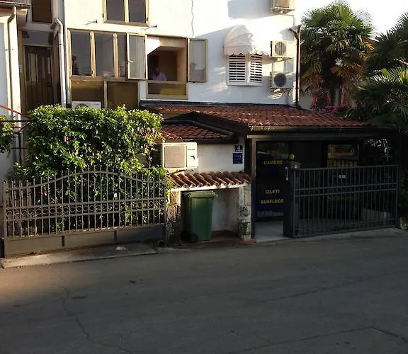 Apartments Oliva Porec