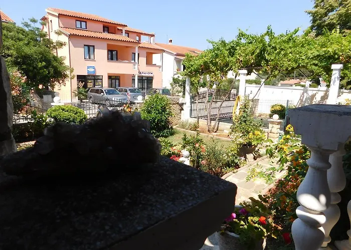 Apartments Blazevic Pjescana Uvala