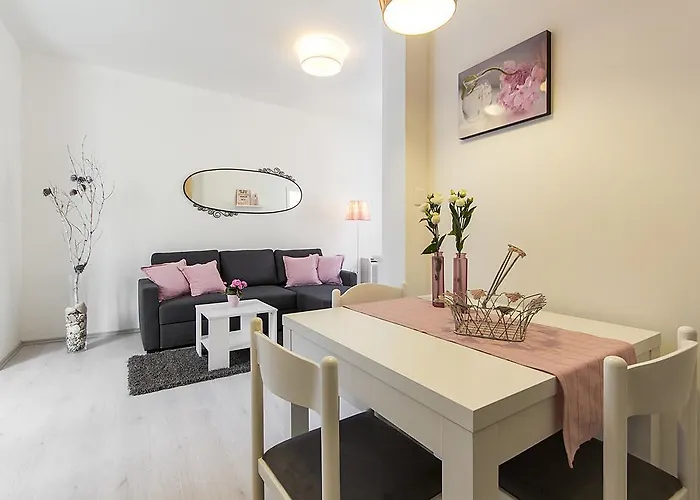 Center Apartment Tina Pula