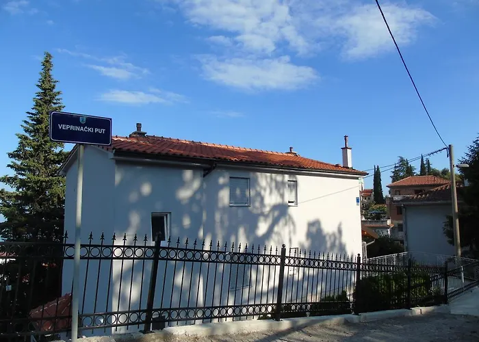 Apartment Enni Opatija