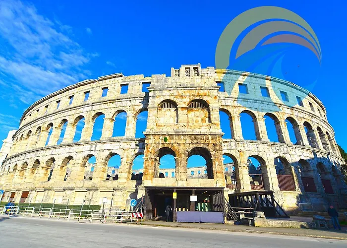 Apartment Emil 1568 Pula acceptant les animaux