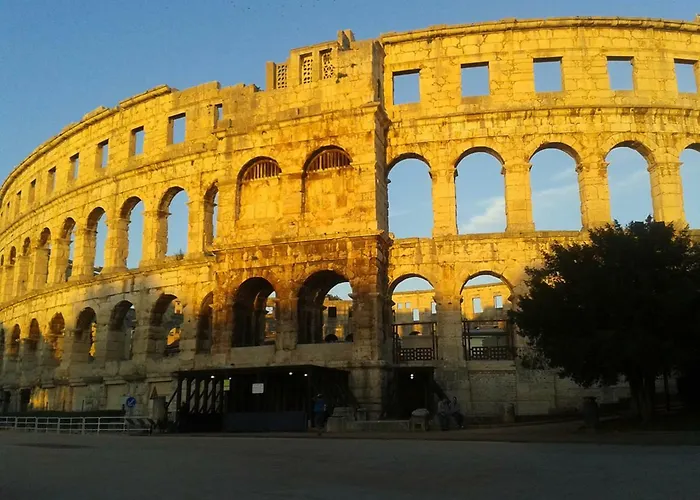 Pet friendly Travel City Suite Pula