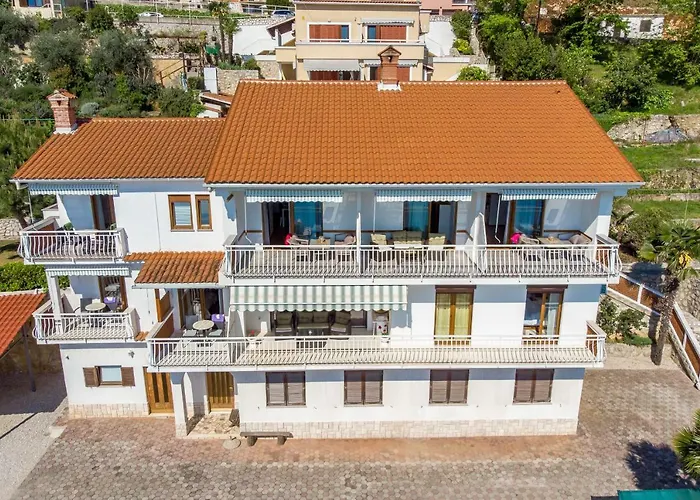 Apartments Davor Mošćenička Draga