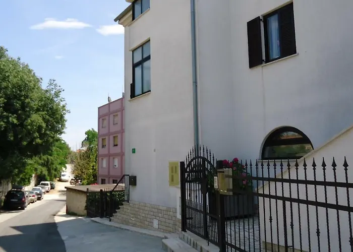 Boutique Apartments Ruzica Pola