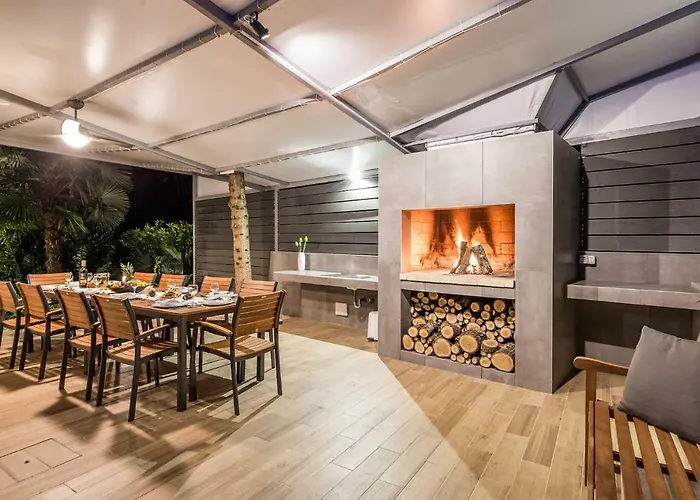 Villa Lovran, Heated Pool And Spa