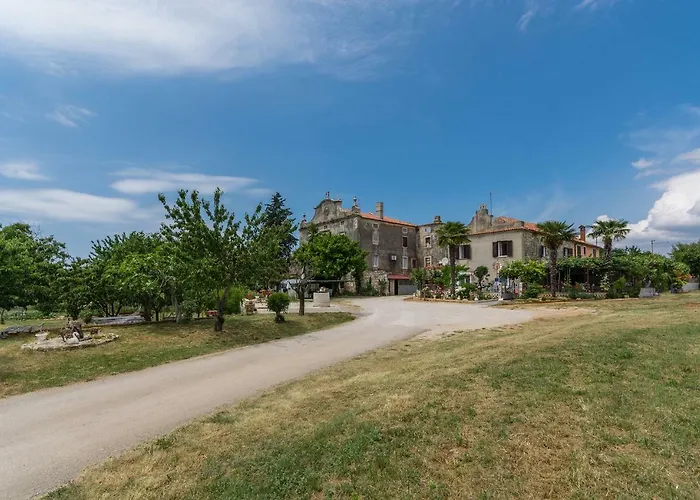Apartments Mijat Novigrad Istria che accetta animali