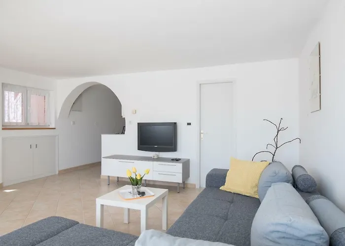 Apartment Lavanda Premantura