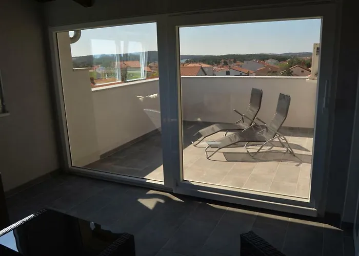 Haustierfreundliches Medulin Apartment + Studio Rimac
