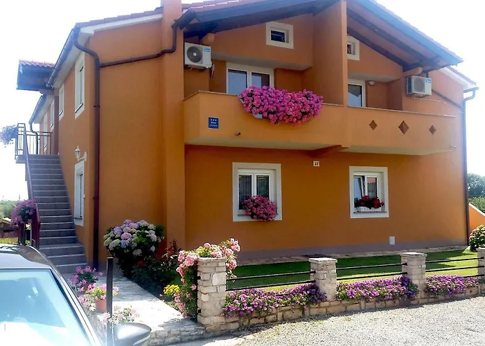 Apartments Contessa Novigrad Istria