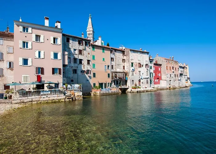 Pet friendly Studio First Row To The Sea Rovinj
