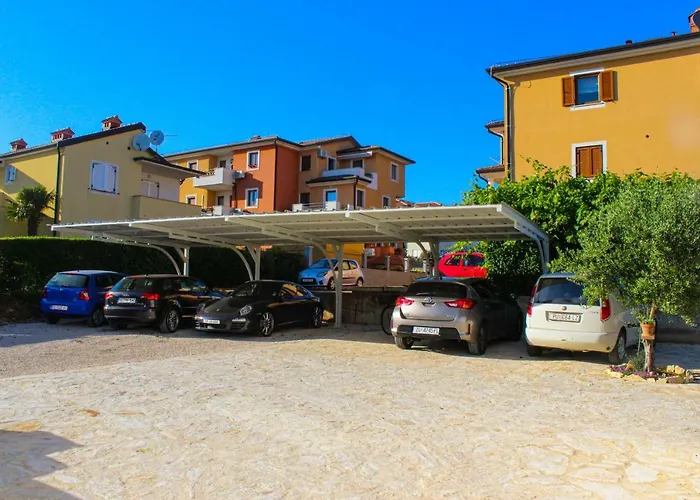 Apartments Lila Novigrad Istria
