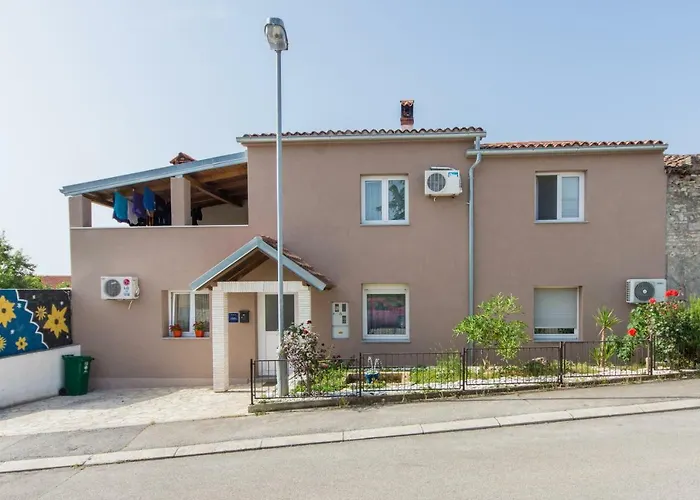 Apartment Amans 1 Pula