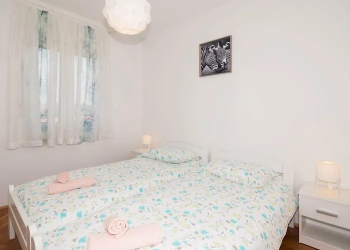 Holiday Home Rovere Pula