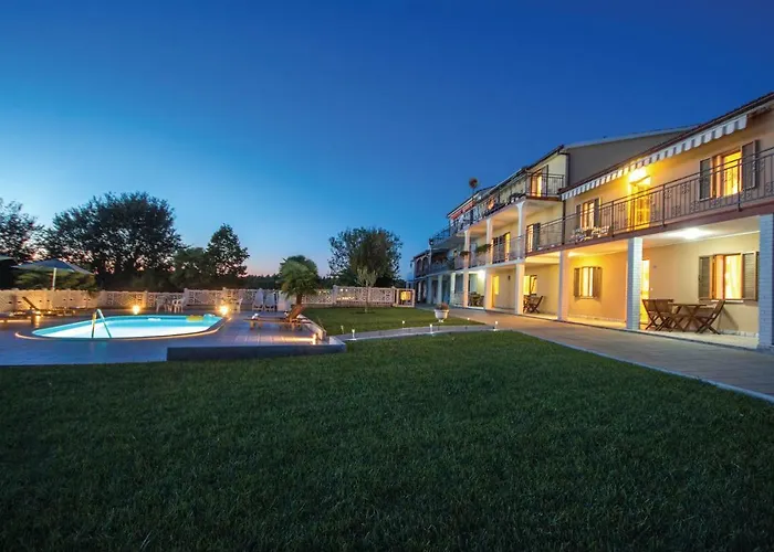 Two-Bedroom Apartment In Orsera