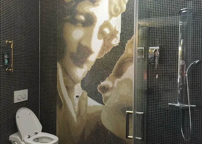 Villa Isabella - Luxury With Style Right Next To The Beach, Private Pool And Sea View Opatija