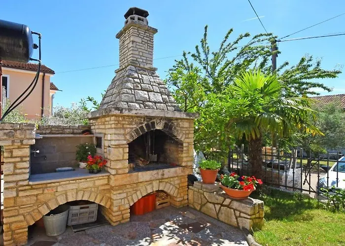 Apartments And Rooms Branka Novigrad Istria