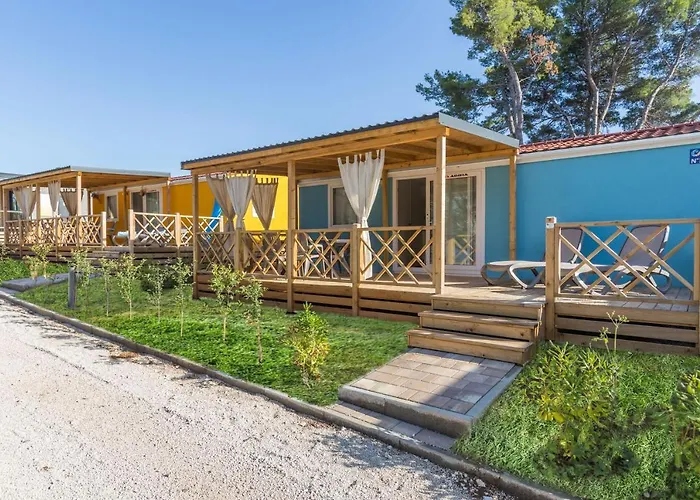 Camping Adria Mobile Homes Lanterna Porec