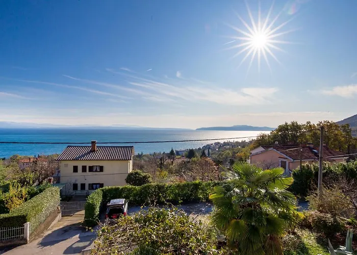 Holiday House Marica Laurana